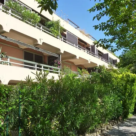 Le Bailli Au Coeur De St Tropez سان تروبيه